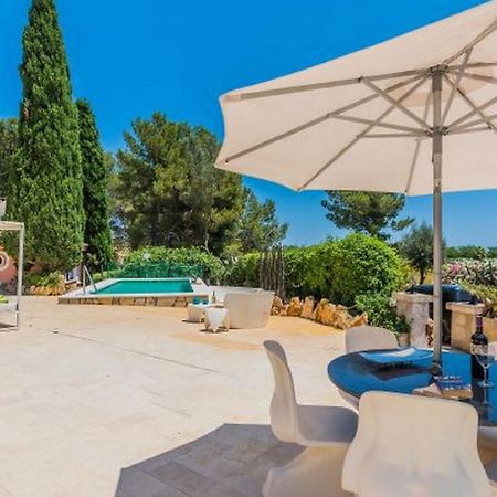 Villa With Private Mountain Ideal Runners Trailers Near Beach Approx 5 Min Walking Beach,Property Belong Puerto Pollensa Villas And Apartments エクステリア 写真