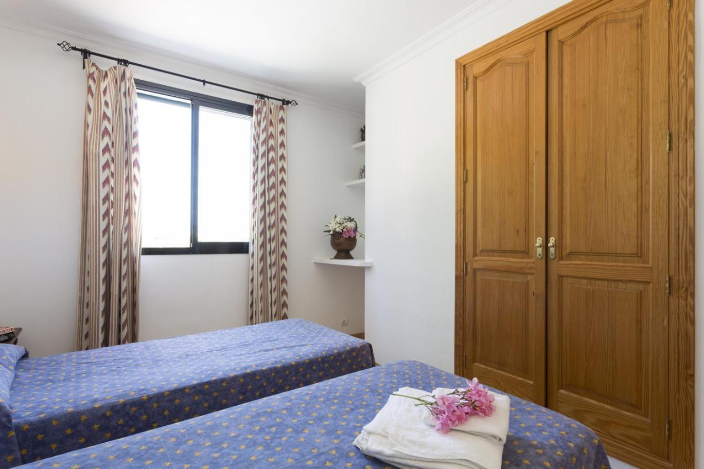 Villa With Private Mountain Ideal Runners Trailers Near Beach Approx 5 Min Walking Beach,Property Belong Puerto Pollensa Villas And Apartments エクステリア 写真