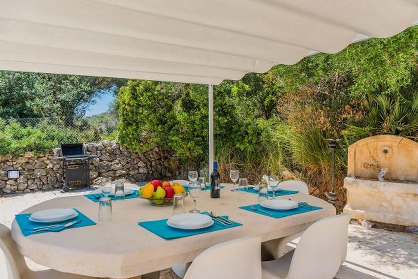 Villa With Private Mountain Ideal Runners Trailers Near Beach Approx 5 Min Walking Beach,Property Belong Puerto Pollensa Villas And Apartments エクステリア 写真